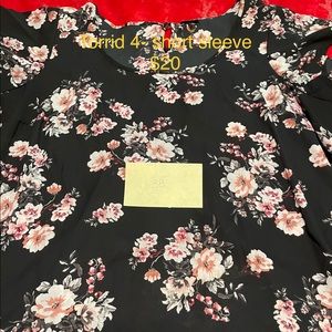 Torrid size 4 thin short sleeve blouse